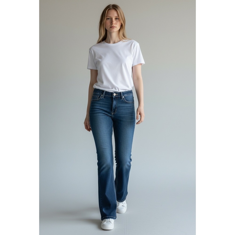Ariya Jeans Y2K Womens 18 Curvy Bootcut Dark Wash Stretch Denim Flap Pocket Blue